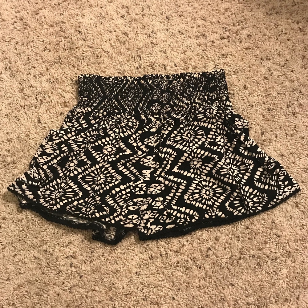 Aqua patterned shorts!
